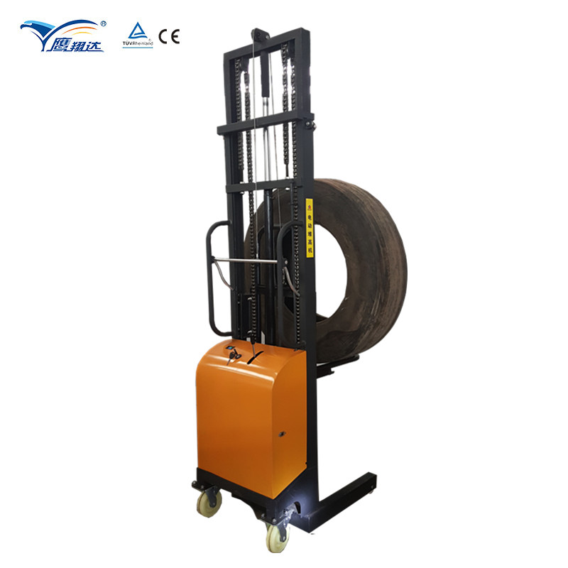  為什么工作人員使用輪胎堆高機(jī)時(shí)要遠(yuǎn)離起升鏈條